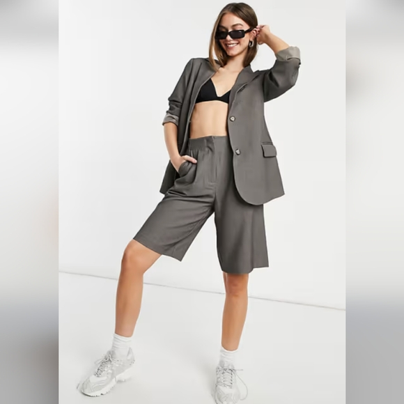 H&M tailored short - Picture 1 of 8